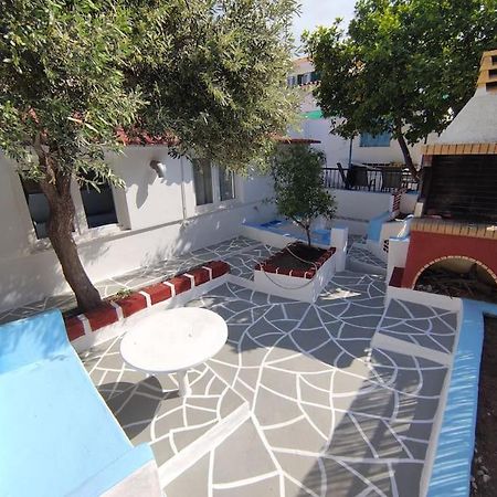 Villa Lemon Tree House Poros à Poros Town Extérieur photo